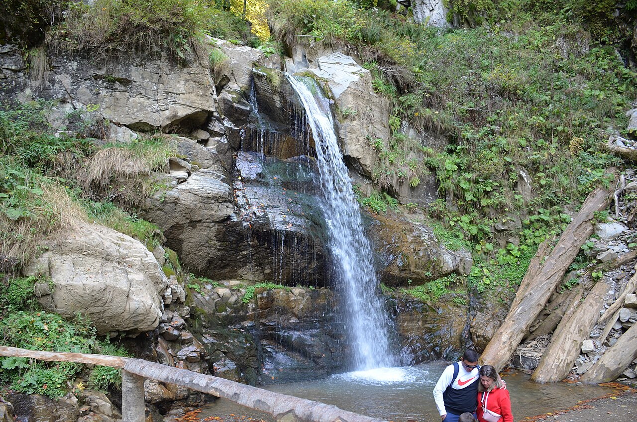 Rosa Khutor: Mendelikha Waterfalls Park Park Park